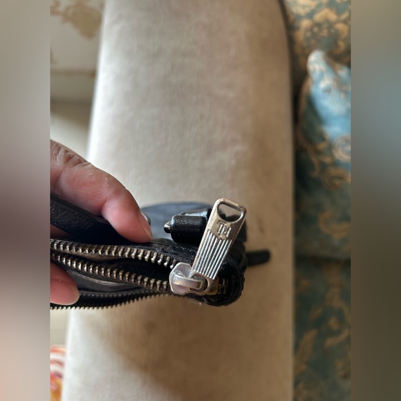 Ralph Lauren sling bag. Unisex. Used gently - Picture 4 of 14